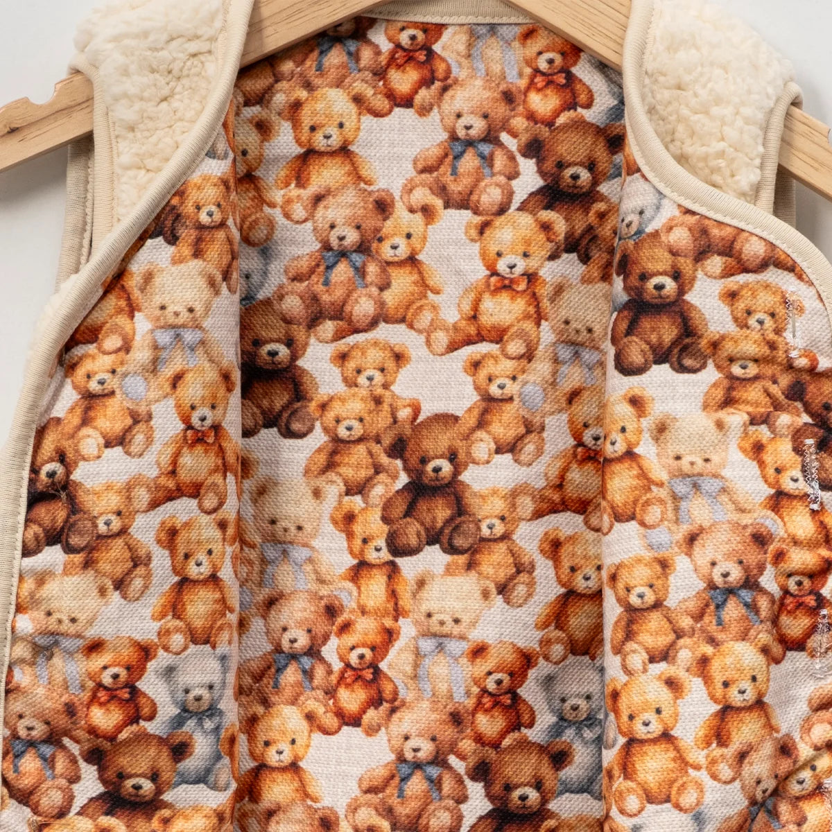 Unisex Ayıcık Detaylı Peluş Yelek - 3
